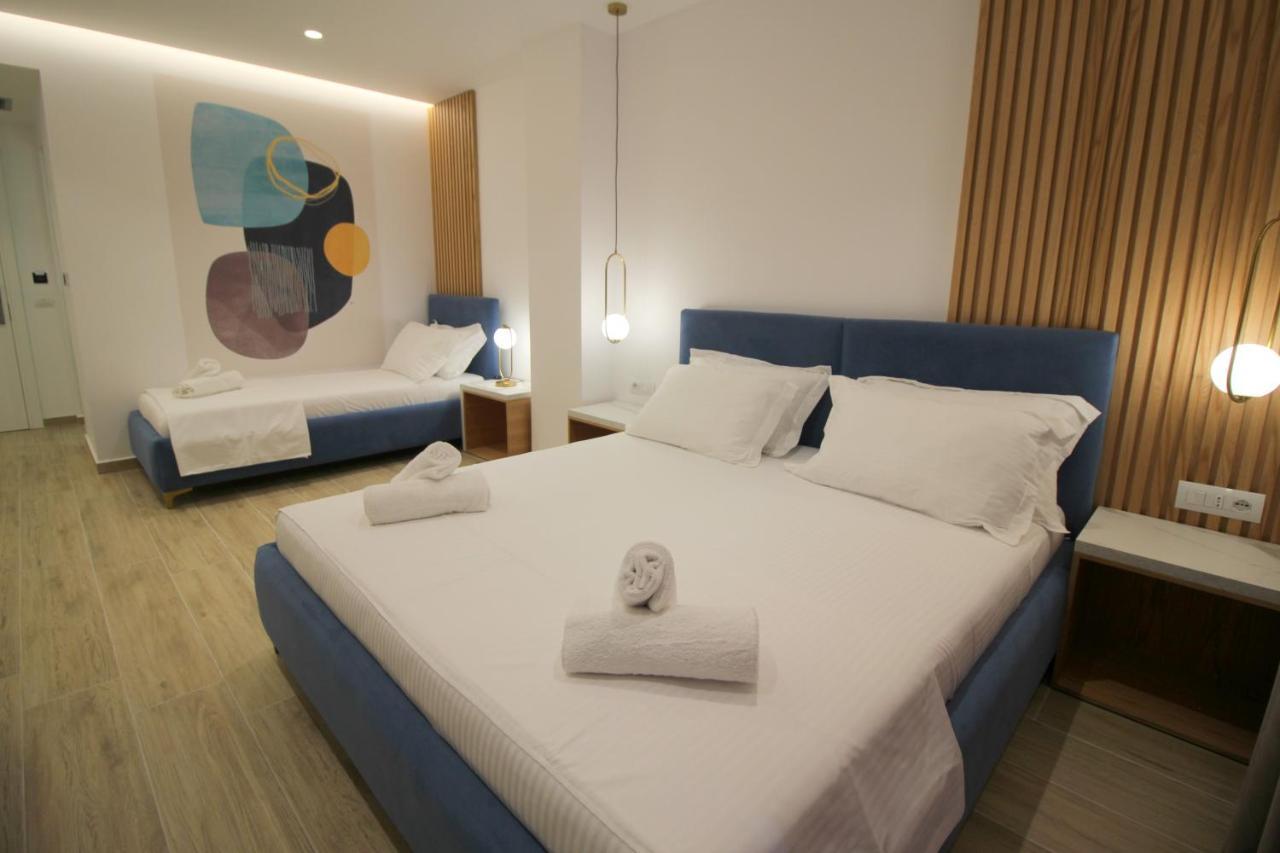 Julia Hotel Саранде Екстериор снимка