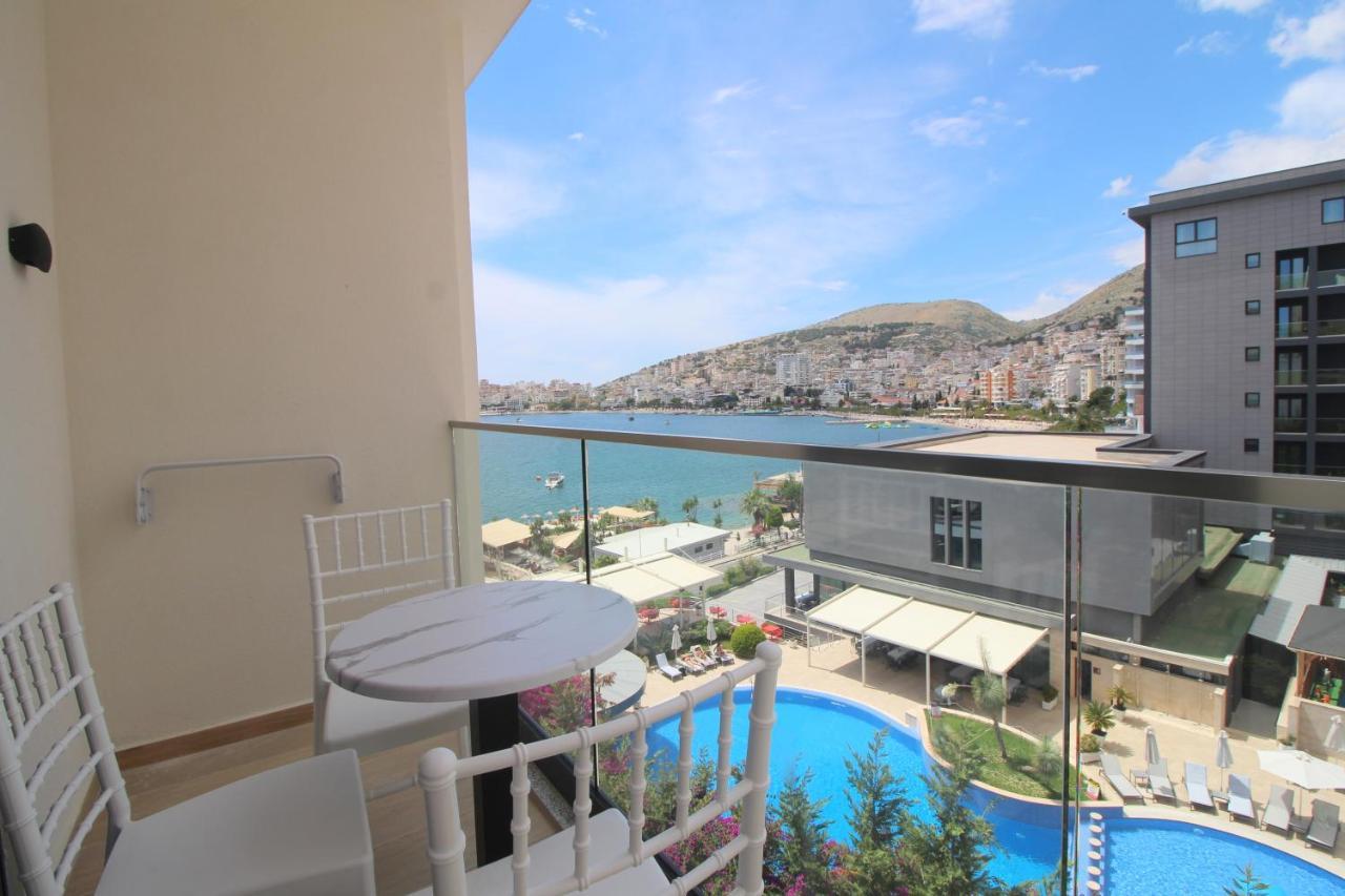 Julia Hotel Саранде Екстериор снимка