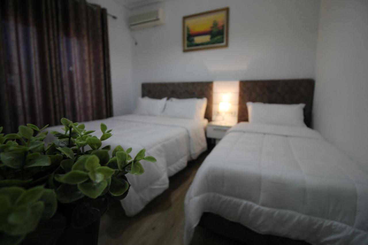 Julia Hotel Саранде Екстериор снимка